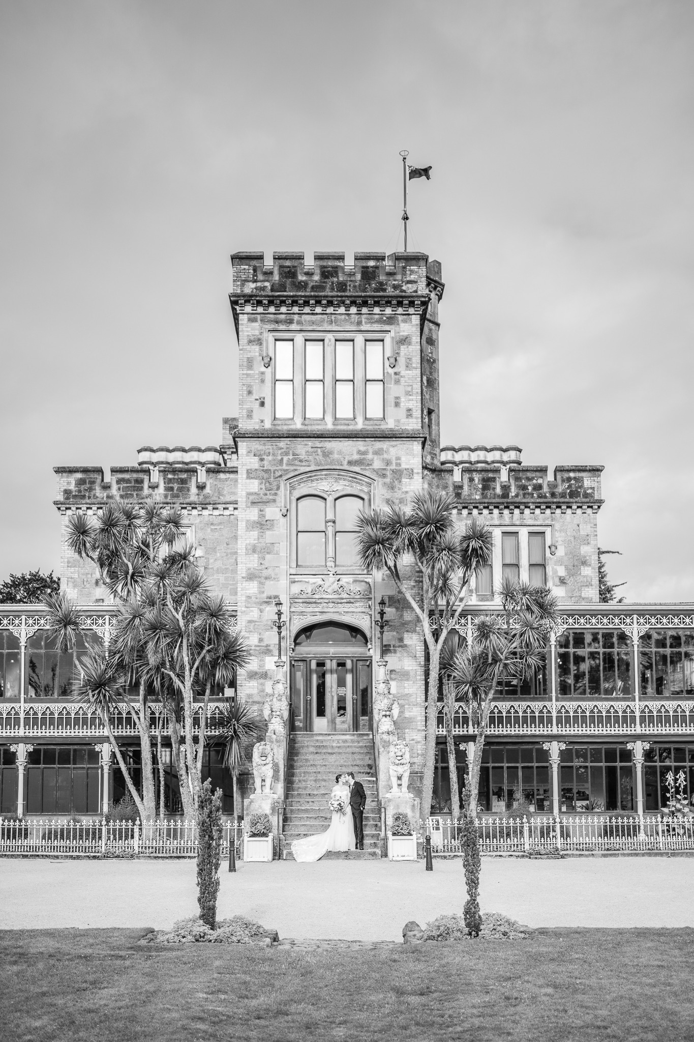 Dunedin Wedding Lanarch Castle Bride Groom